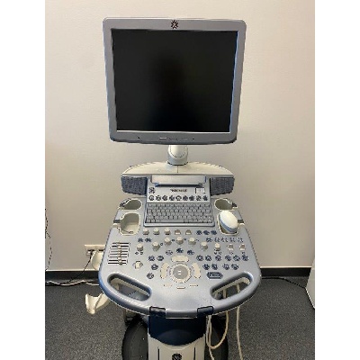 Használt GE Voluson S8 ultrahang készülék - &nbsp; Eladó használt GE S8&nbsp;ultrahang készülék 4D hasi fejjel &nbsp;